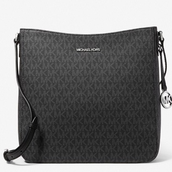 Michael Kors Handbags - NWT Michael Kors Jet Set Large Messenger Bag